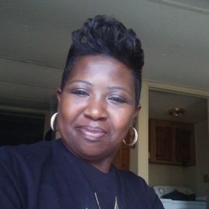 Meet your Posher, Redda